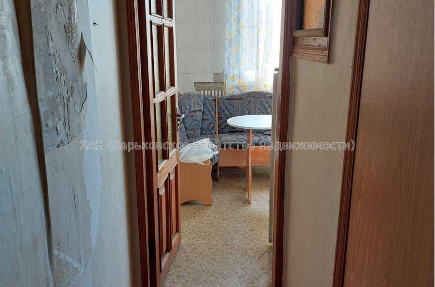 Продам квартиру, Леся Сердюка ул. , 3 кім., 65 м², советский ремонт 