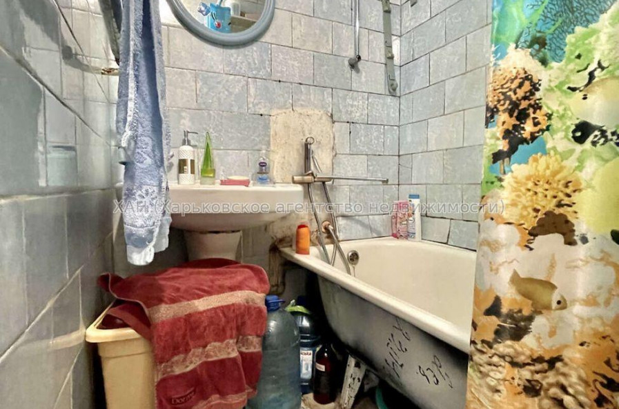 Продам квартиру, Людвига Свободы просп. , 2 кім., 46 м², косметический ремонт 
