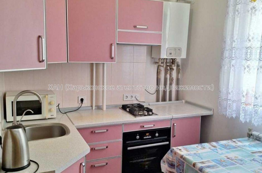 Продам квартиру, Большая Кольцевая ул. , 1  ком., 28 м², евроремонт 
