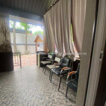 Продам будинок, Центральная ул. , 150 м², 8 соток, евроремонт 