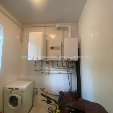 Продам будинок, Центральная ул. , 150 м², 8 соток, евроремонт 