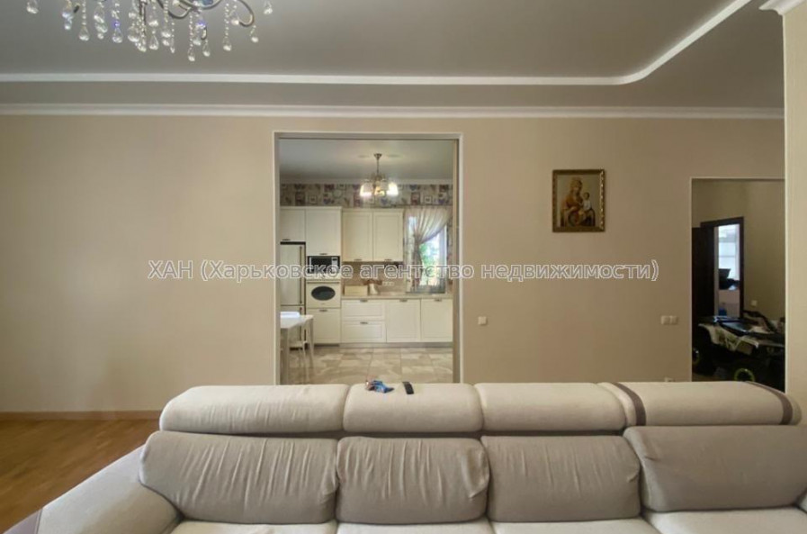 Продам будинок, 150 м², 8 соток, евроремонт 