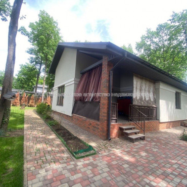 Продам будинок, Центральная ул. , 150 м², 8 соток, евроремонт 