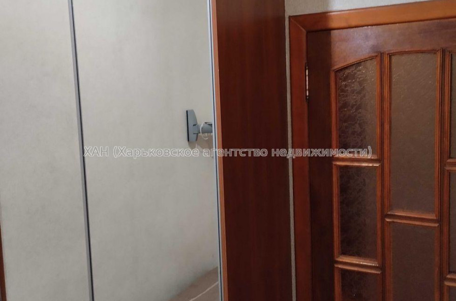 Продам квартиру, 12 Апреля ул. , 1  ком., 30.40 м², косметический ремонт 