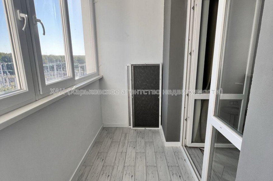 Продам квартиру, Победы просп. , 2  ком., 71 м², капитальный ремонт 