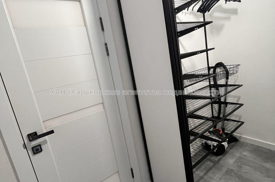 Продам квартиру, Победы просп. , 2  ком., 71 м², капитальный ремонт 