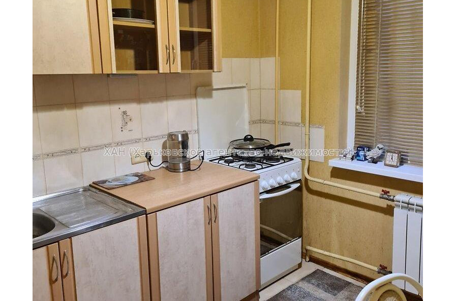 Продам квартиру, Победы просп. , 1  ком., 36 м², косметический ремонт 