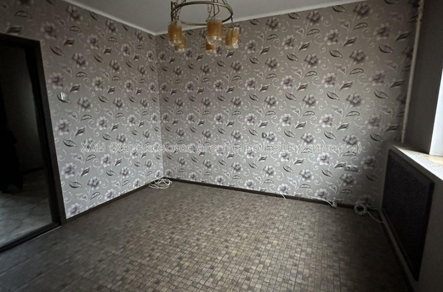 Продам квартиру, Леся Сердюка ул. , 4 кім., 84 м², капитальный ремонт 