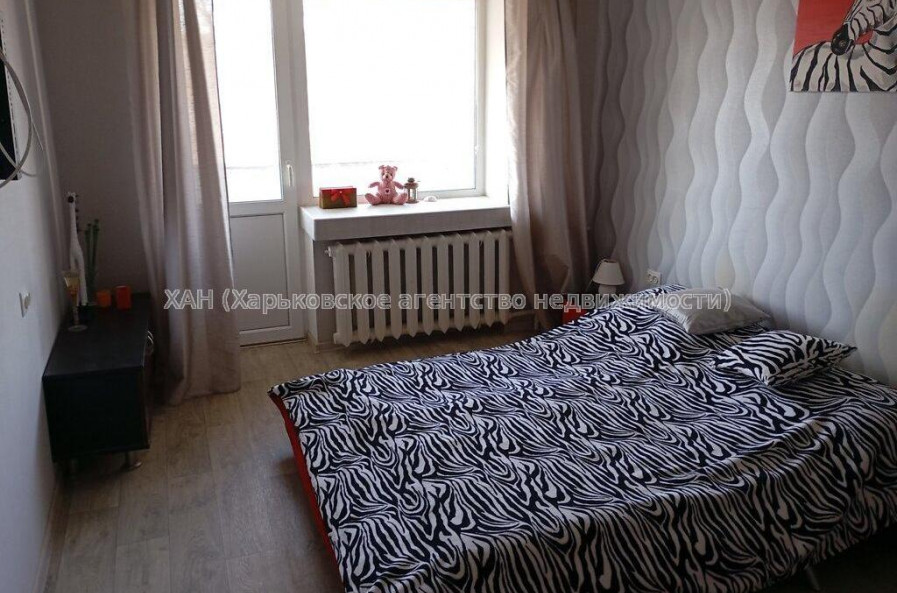 Продам квартиру, Косарева ул. , 2  ком., 43.30 м², частичный ремонт 