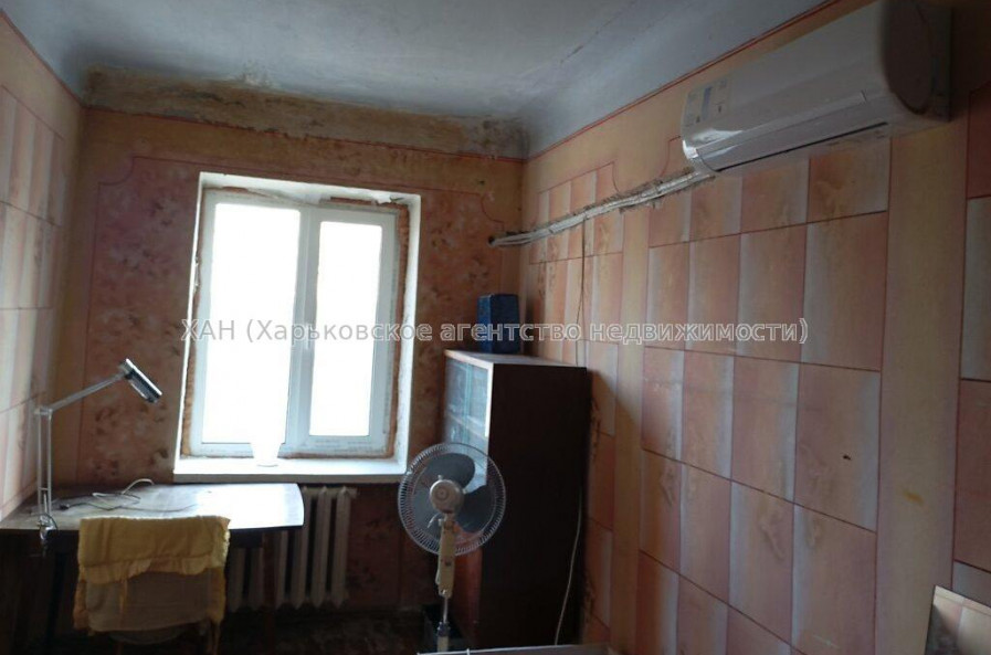 Продам квартиру, Косарева ул. , 2  ком., 43.30 м², частичный ремонт 