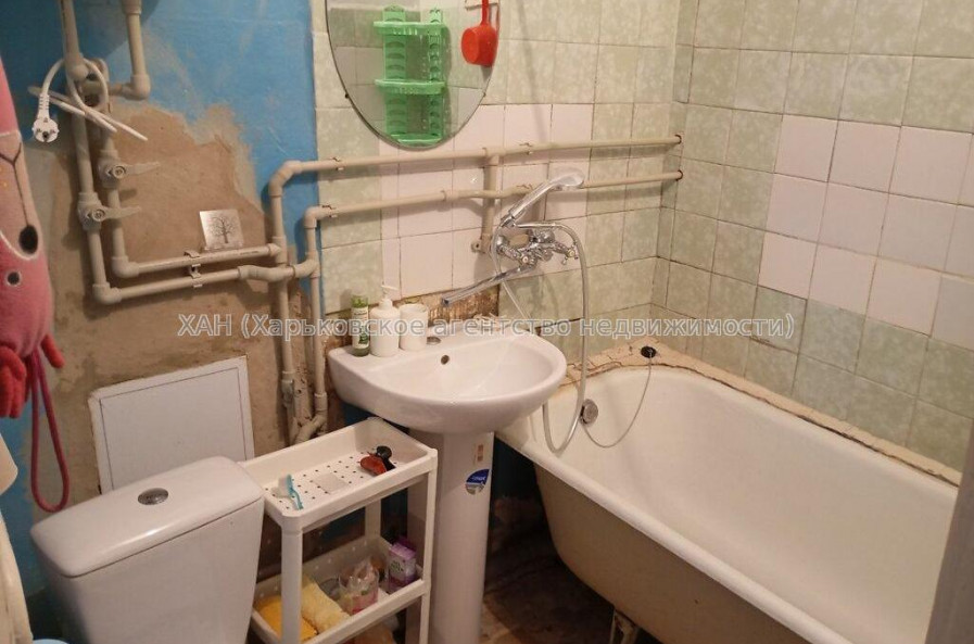 Продам квартиру, Косарева ул. , 2  ком., 43.30 м², частичный ремонт 