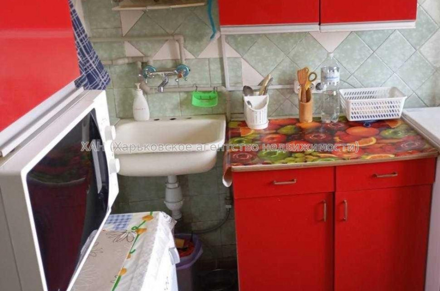 Продам квартиру, Косарева ул. , 2  ком., 43.30 м², частичный ремонт 