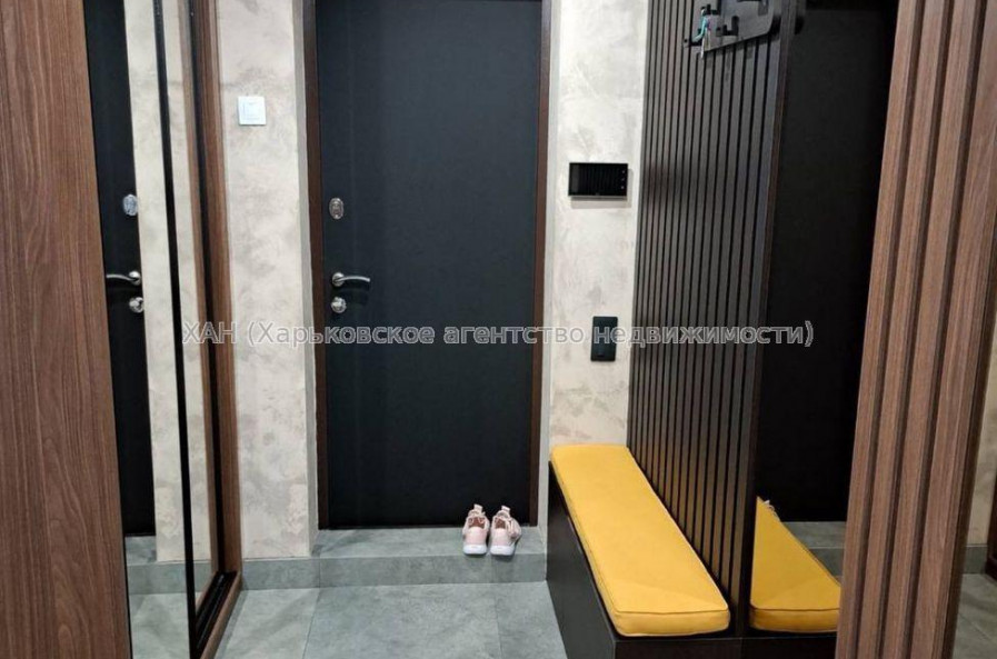 Продам квартиру, Профессора Атамановского ул. , 3 кім., 83 м², авторский дизайн 