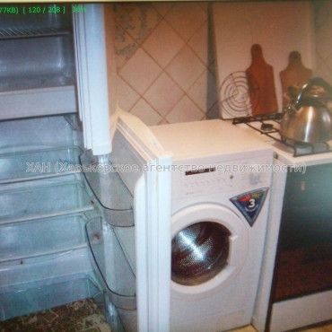 Продам квартиру, Верховский пер. , 2 кім., 42.50 м², косметический ремонт 