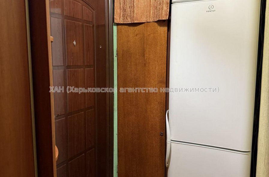 Продам квартиру, Гвардейцев Широнинцев ул. , 2  ком., 46 м², капитальный ремонт 