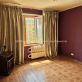 Продам квартиру, Гвардейцев Широнинцев ул. , 2  ком., 46 м², капитальный ремонт 