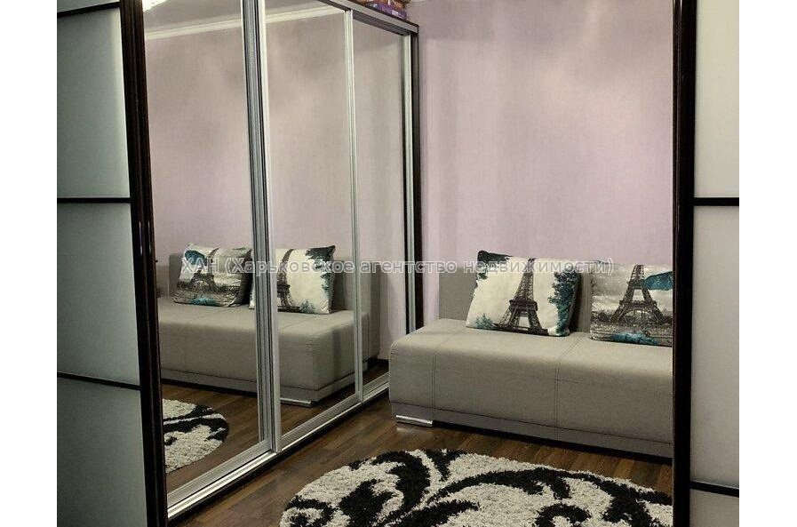Продам квартиру, Салтовское шоссе , 1 кім., 44 м², евроремонт 