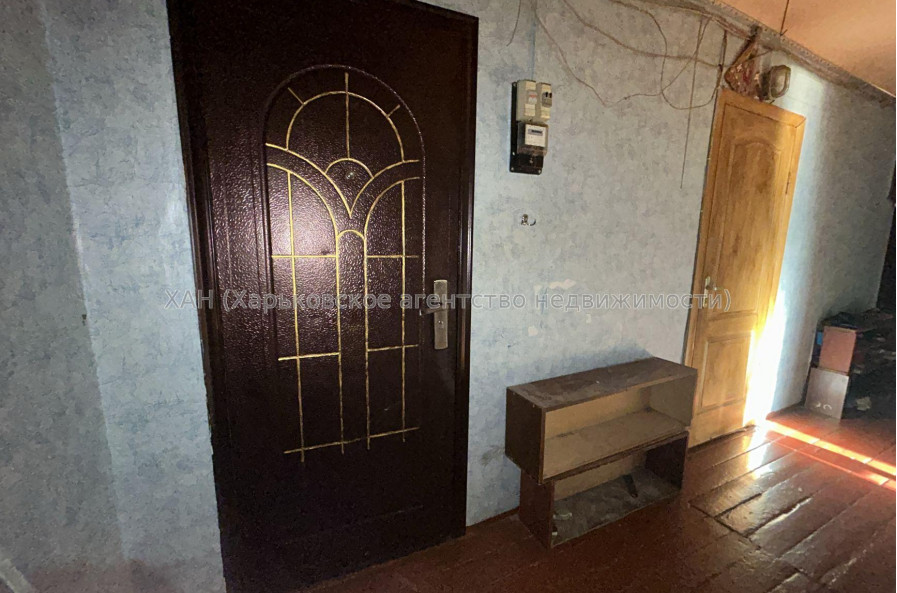 Продам квартиру, Василия Мельникова ул. , 1 кім., 14 м², косметический ремонт 