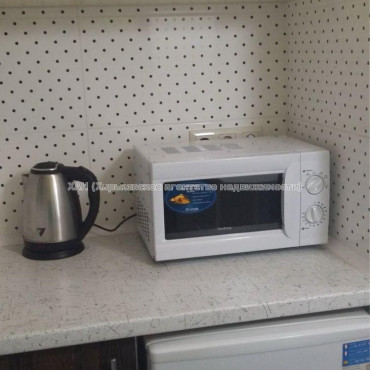 Продам квартиру, Шевченковский пер. , 1 кім., 25 м², евроремонт 