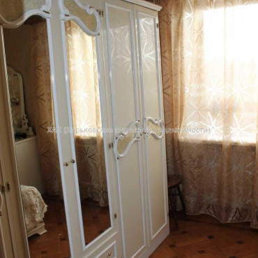 Продам квартиру, Аэрокосмический пр. , 2  ком., 60 м², косметический ремонт 