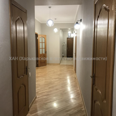 Продам квартиру, Лопатинский пер. , 2 , 4  ком., 156 м², евроремонт 