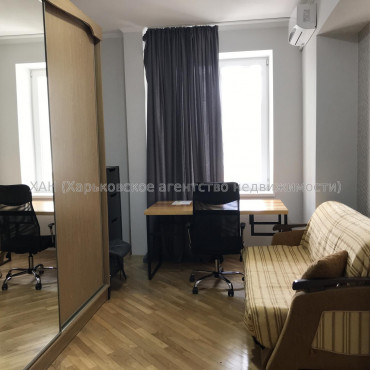 Продам квартиру, Лопатинский пер. , 2 , 4  ком., 156 м², евроремонт 