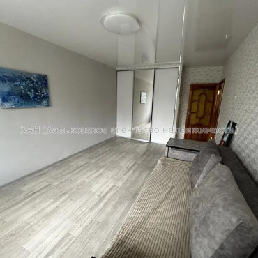 Продам квартиру, Бучмы ул. , 1 кім., 37 м², капитальный ремонт 