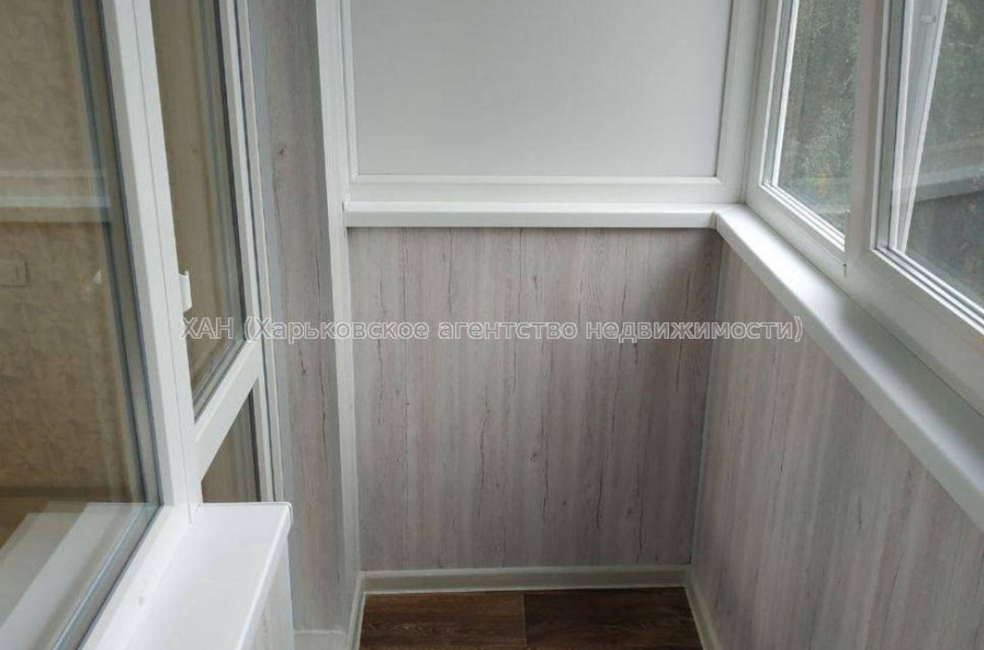 Продам квартиру, Бучмы ул. , 1 кім., 37 м², капитальный ремонт 