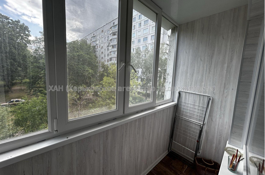 Продам квартиру, Бучмы ул. , 1 кім., 37 м², капитальный ремонт 