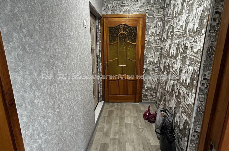 Продам квартиру, Бучмы ул. , 1 кім., 37 м², капитальный ремонт 