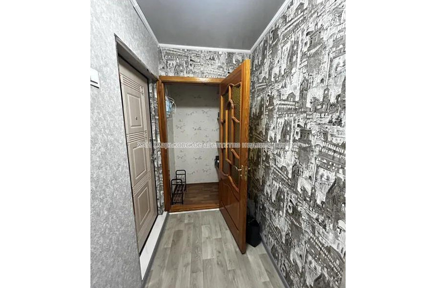 Продам квартиру, Бучмы ул. , 1 кім., 37 м², капитальный ремонт 