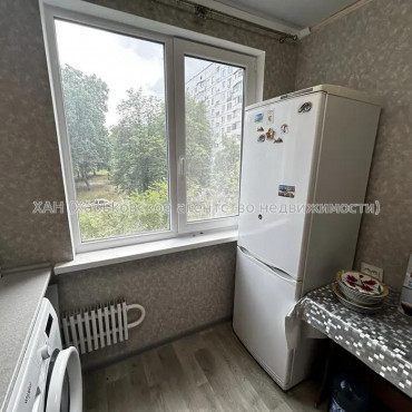 Продам квартиру, Бучмы ул. , 1 кім., 37 м², капитальный ремонт 