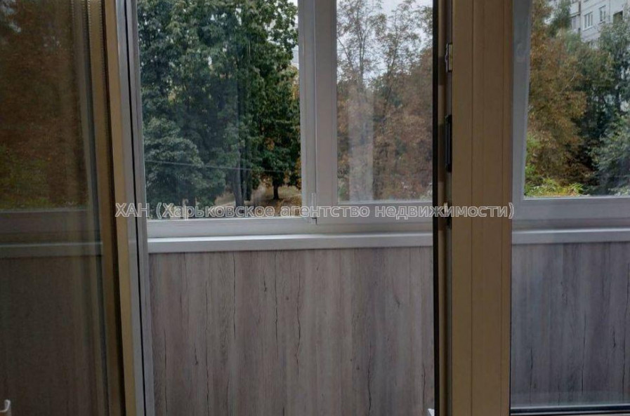 Продам квартиру, Бучмы ул. , 1 кім., 37 м², капитальный ремонт 