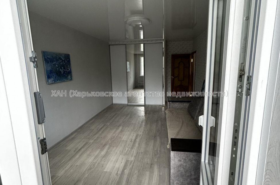 Продам квартиру, Бучмы ул. , 1 кім., 37 м², капитальный ремонт 