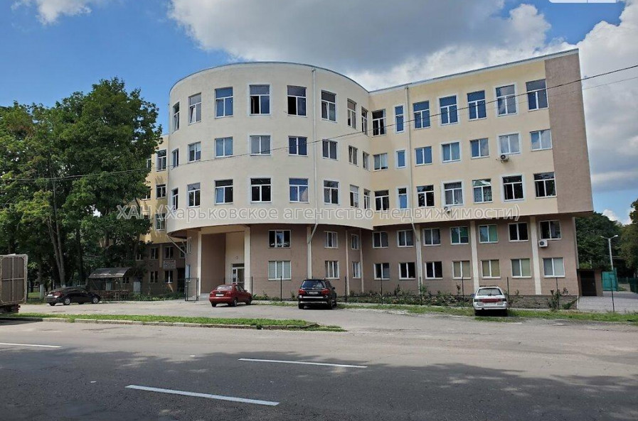 Продам квартиру, Индустриальный просп. , 1 кім., 18.20 м², косметический ремонт 
