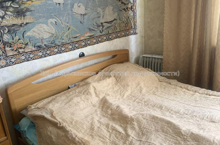 Продам квартиру, Интернациональная ул. , 4 кім., 61.20 м², советский ремонт 