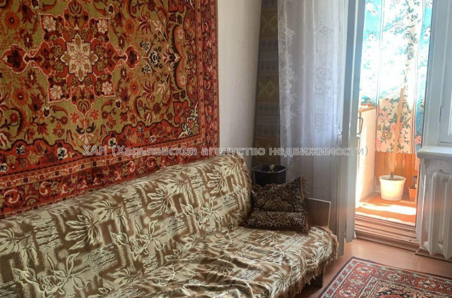 Продам квартиру, Интернациональная ул. , 4 кім., 61.20 м², советский ремонт 