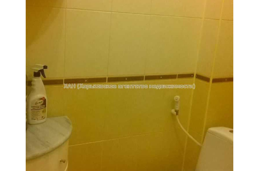 Продам квартиру, Культуры ул. , 3 кім., 65 м², капитальный ремонт 
