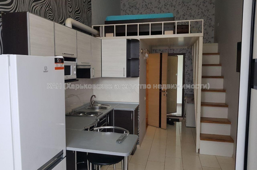 Продам квартиру, Шевченковский пер. , 1 кім., 19 м², капитальный ремонт 