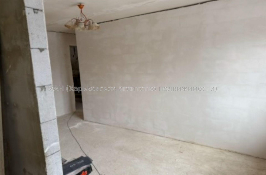 Продам квартиру, 12 Апреля ул. , 3 кім., 61 м², без отделочных работ 