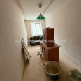 Продам квартиру, 12 Апреля ул. , 3 кім., 61 м², без отделочных работ 