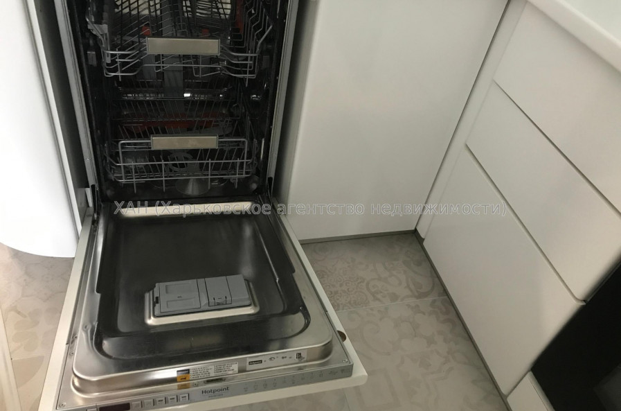 Продам квартиру, Салтовское шоссе , 73В , 2  ком., 47 м², авторский дизайн 