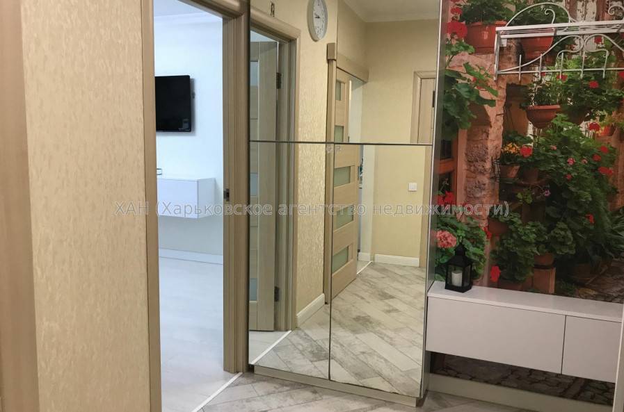 Продам квартиру, Салтовское шоссе , 73В , 2  ком., 47 м², авторский дизайн 