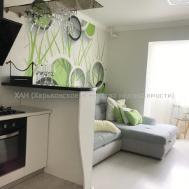 Продам квартиру, Салтовское шоссе , 73В , 2  ком., 47 м², авторский дизайн