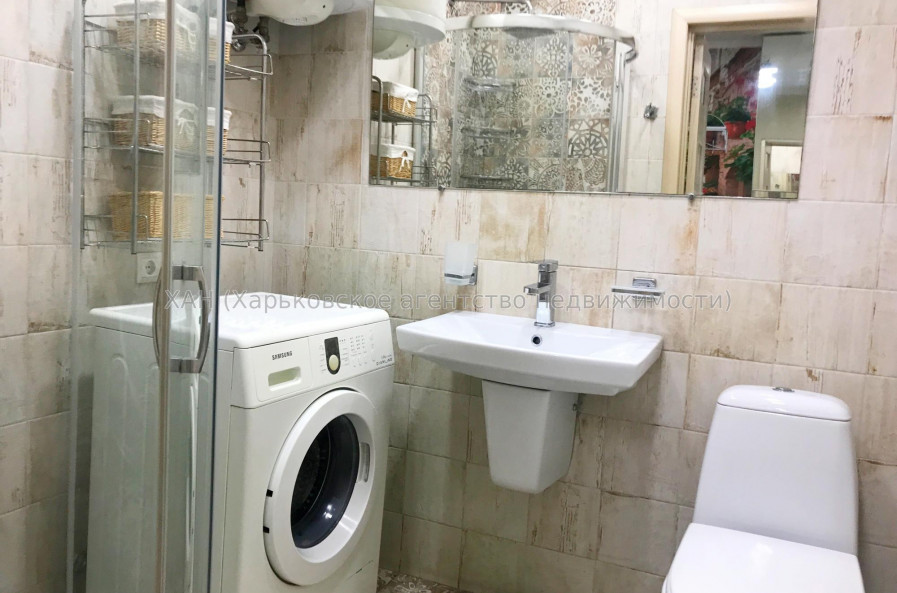 Продам квартиру, Салтовское шоссе , 73В , 2  ком., 47 м², авторский дизайн 