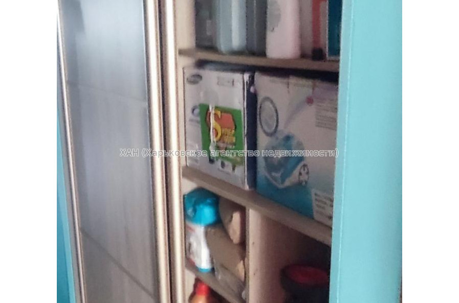 Продам квартиру, Гвардейцев Широнинцев ул. , 2  ком., 70 м², капитальный ремонт 