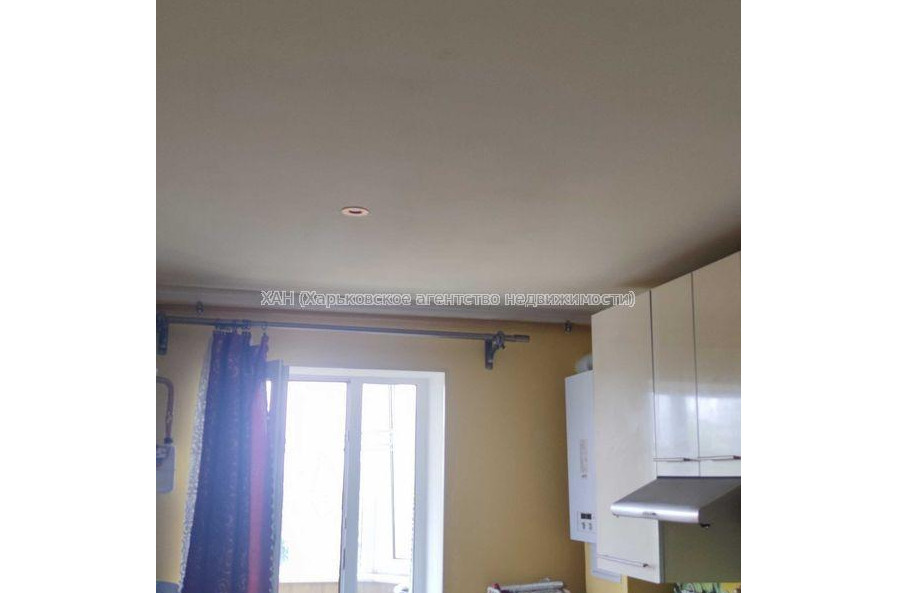 Продам квартиру, Гвардейцев Широнинцев ул. , 2  ком., 70 м², капитальный ремонт 