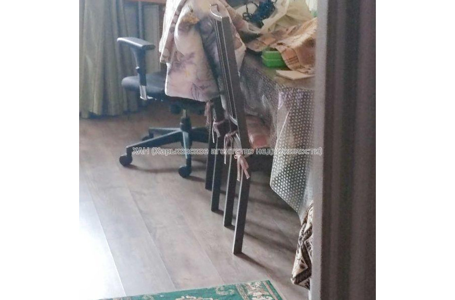 Продам квартиру, Гвардейцев Широнинцев ул. , 2  ком., 70 м², капитальный ремонт 
