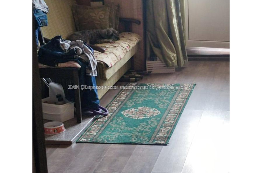 Продам квартиру, Гвардейцев Широнинцев ул. , 2  ком., 70 м², капитальный ремонт 
