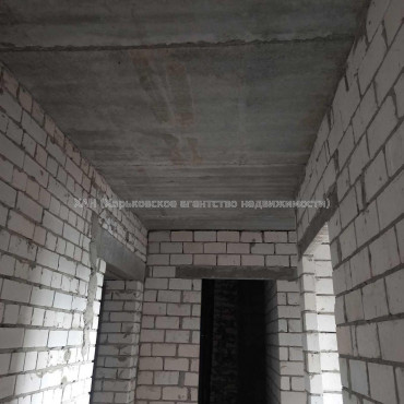 Продам квартиру, Шевченко ул. , 2 кім., 60.90 м², без внутренних работ 